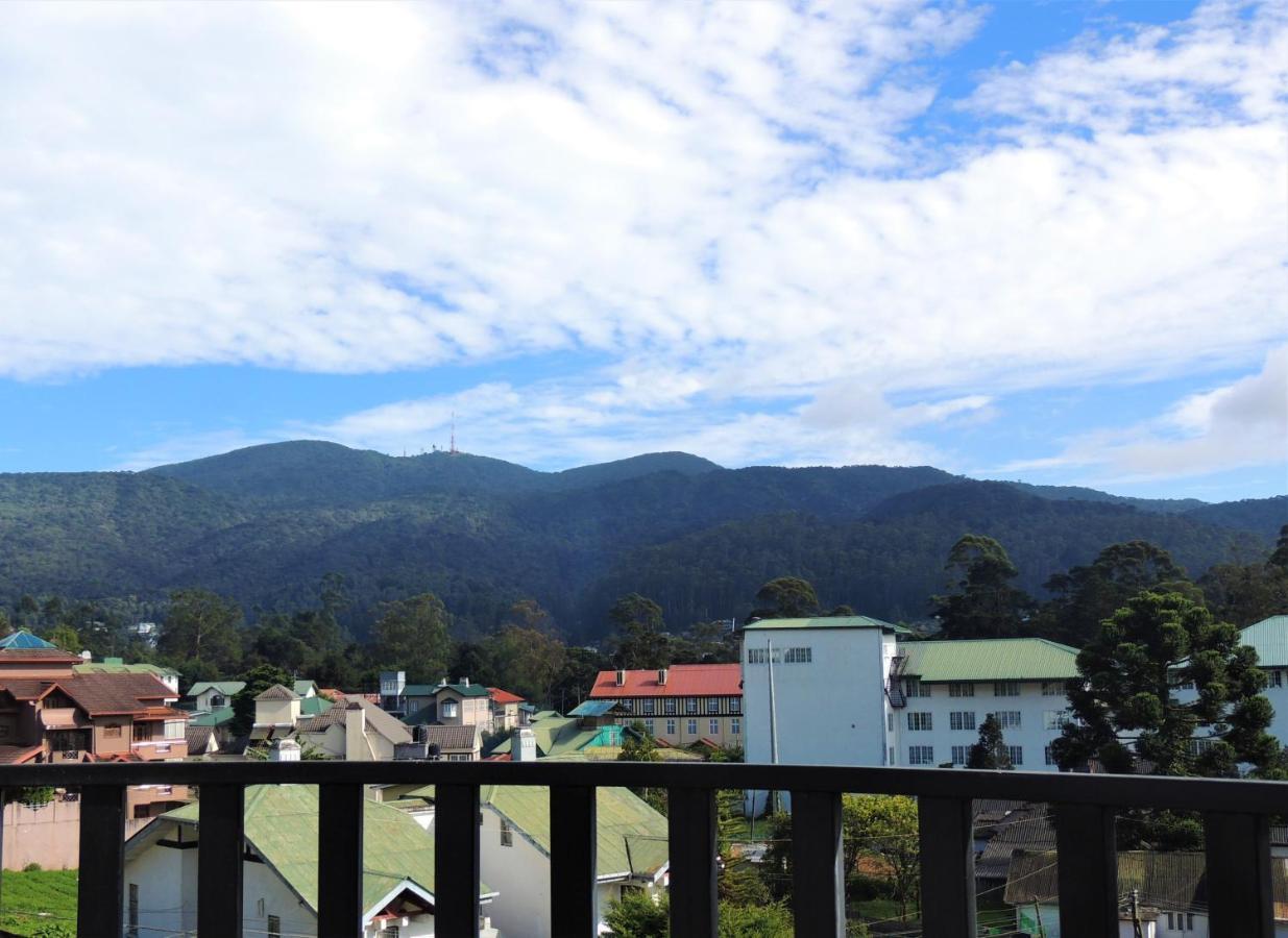 Appartamento The Teak By Lakbima Nuwara Eliya Esterno foto