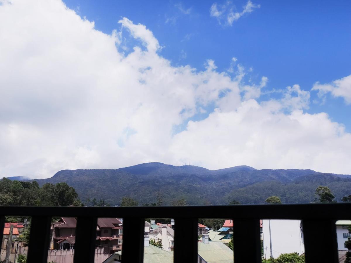 Appartamento The Teak By Lakbima Nuwara Eliya Esterno foto